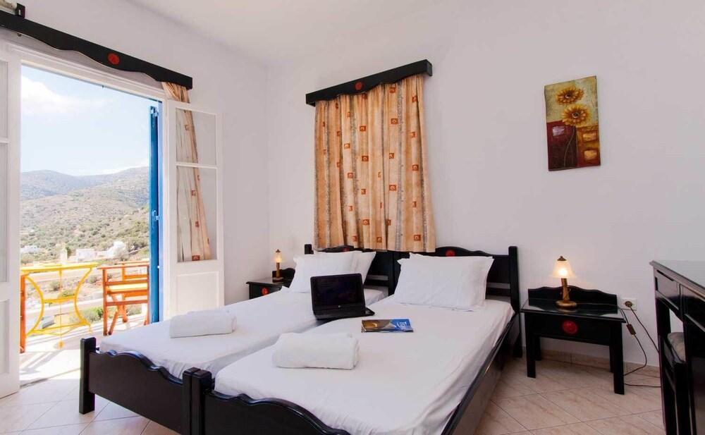 Venikouas Hotel Platis Gialos  المظهر الخارجي الصورة